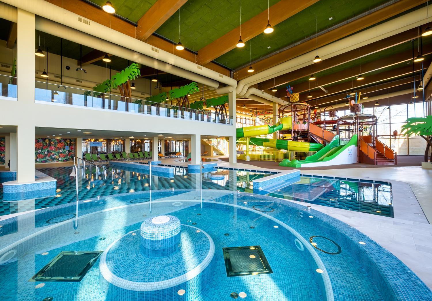 Moevenpick Balaland Resort Lake Balaton Szántód Exterior foto