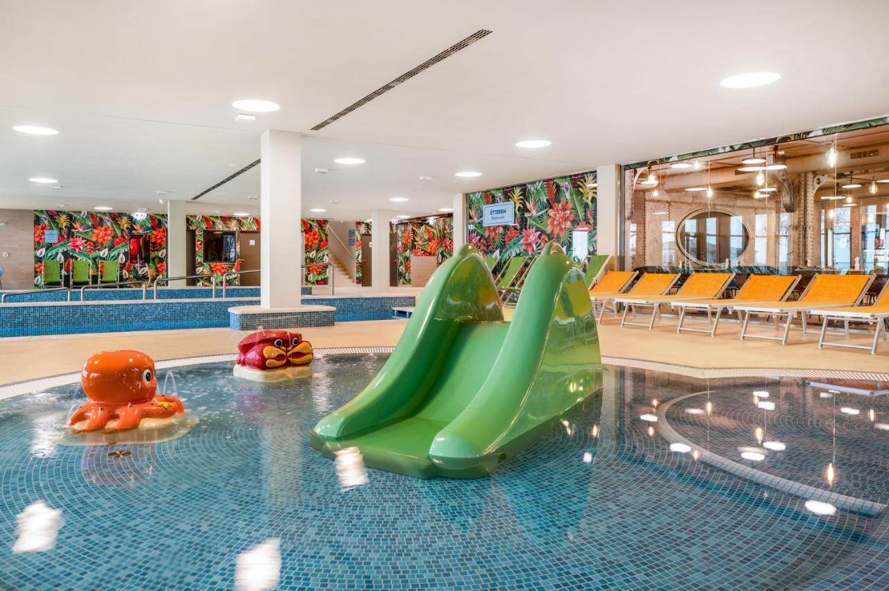 Moevenpick Balaland Resort Lake Balaton Szántód Exterior foto