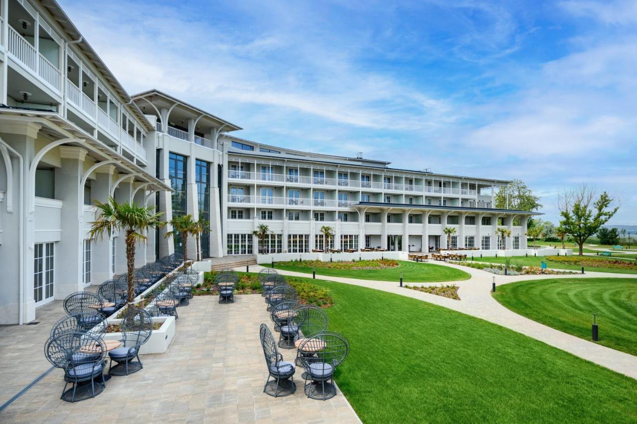 Moevenpick Balaland Resort Lake Balaton Szántód Exterior foto